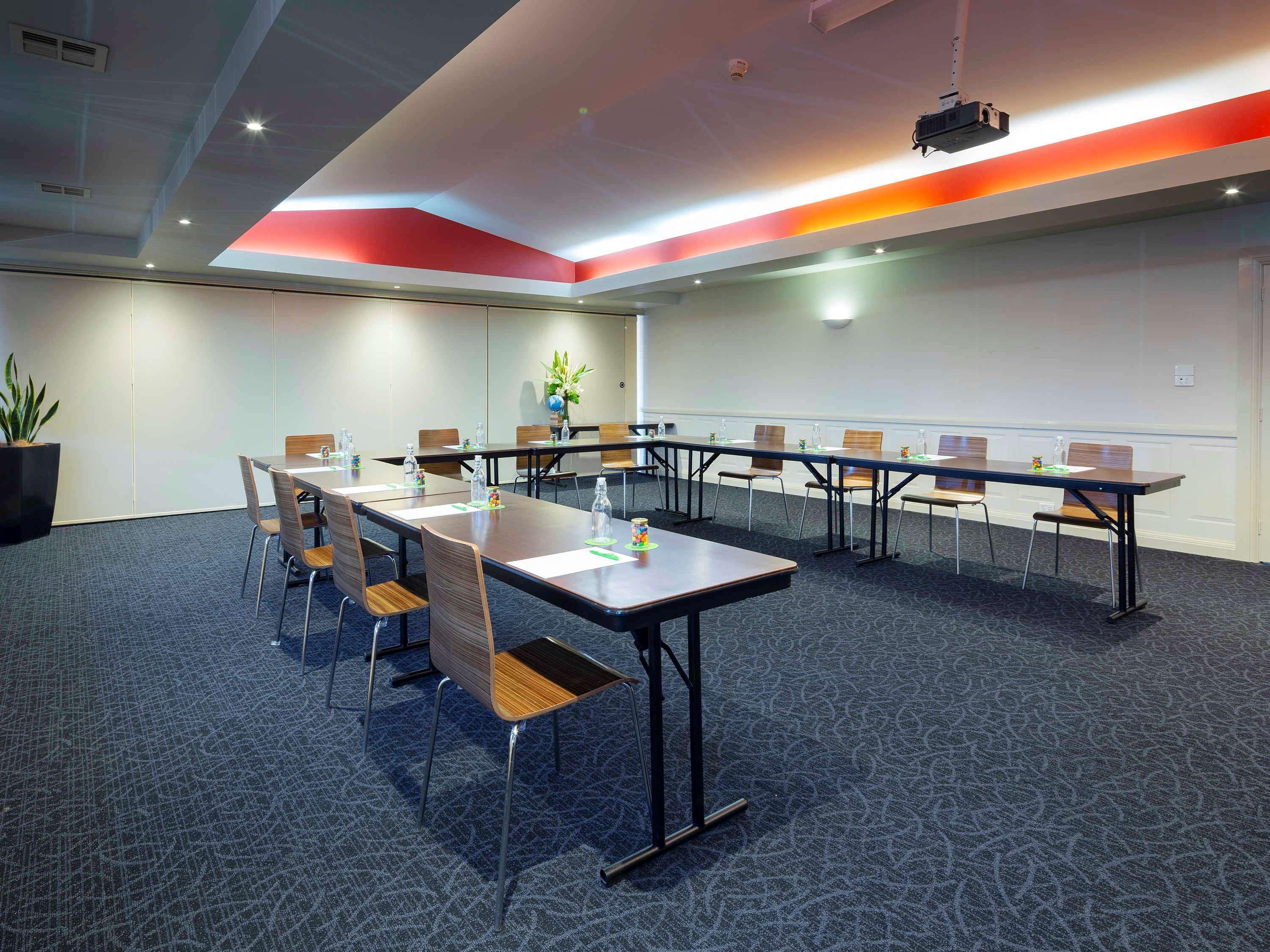 ibis Styles Canberra Exterior foto
