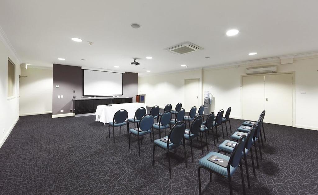 ibis Styles Canberra Exterior foto